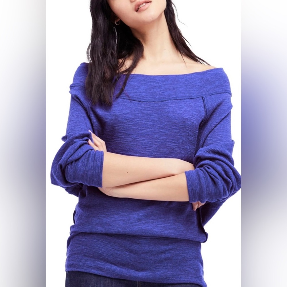 We the Free palisades off the shoulder sweater Egyptian Blue Size Small Casual